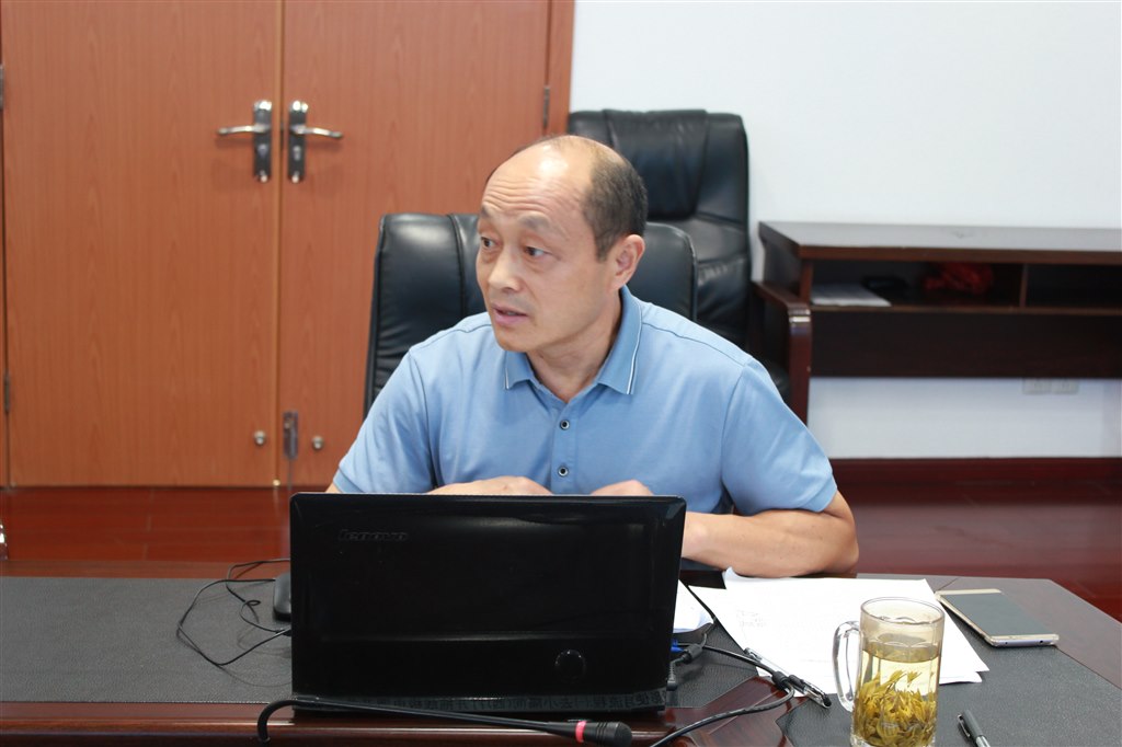 3执行校长孙利兵作报告.JPG