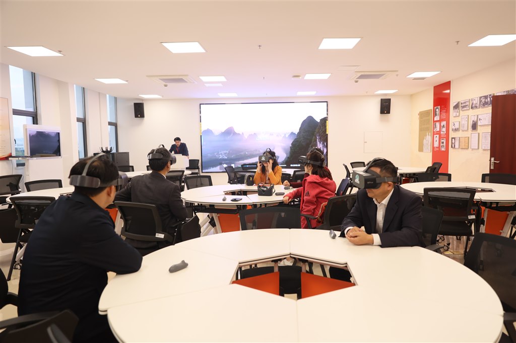 与机电马院共建4.jpg