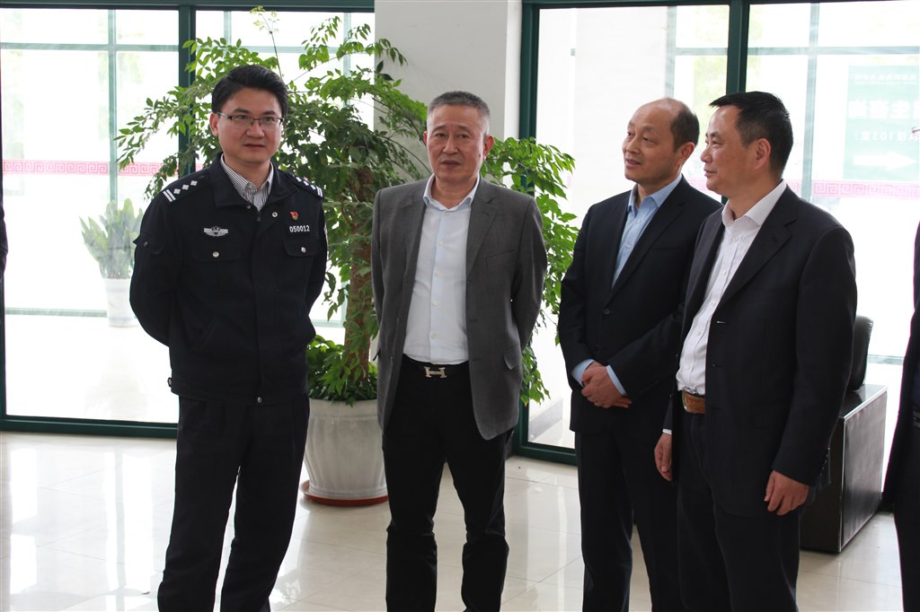 1常州市公安局党委委员、政治部主任汪勤永亲临现场指导工作.JPG