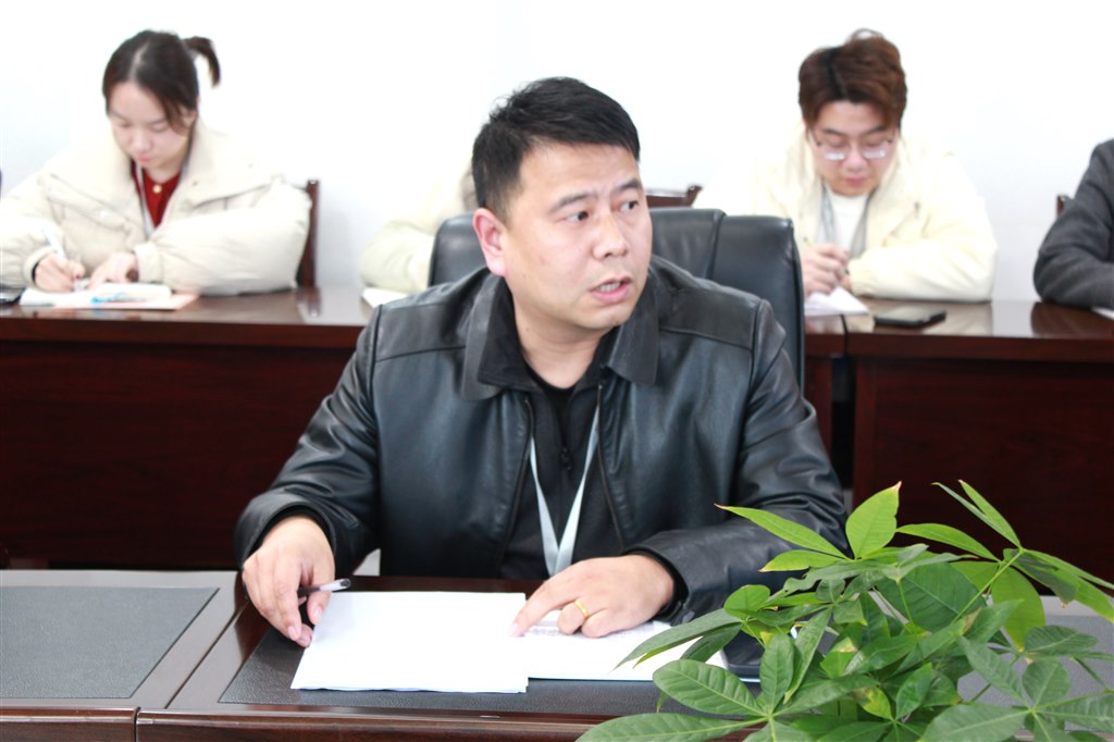 吴金岑.JPG