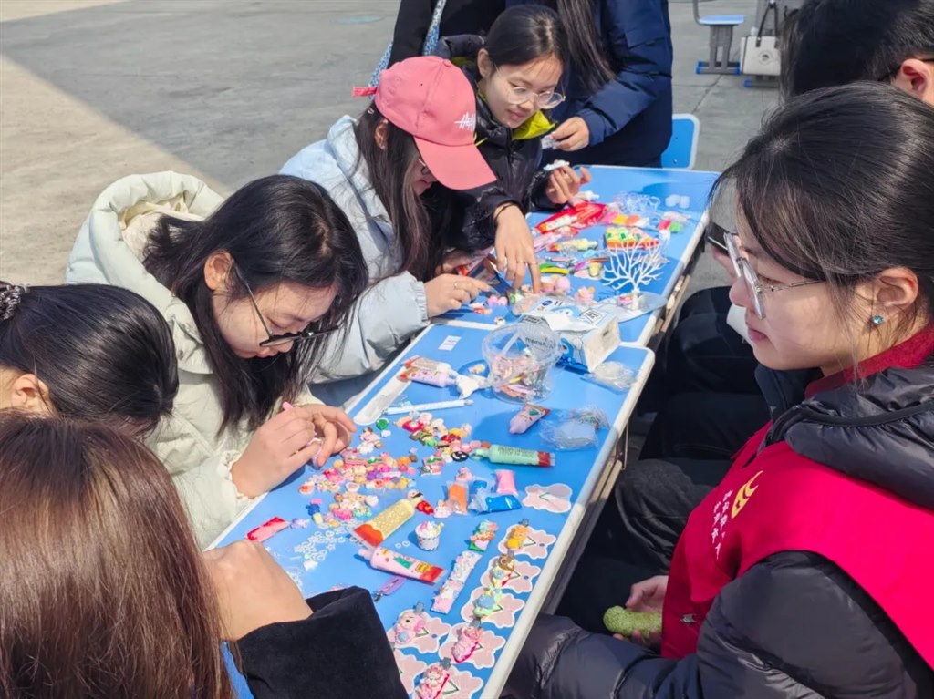 6.webp.jpg 6.webp.jpg